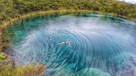 Ontdek authentiek Guatemala Cenote Huehue
