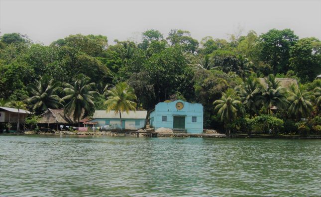 Rio Dulce Lago de Atitlan